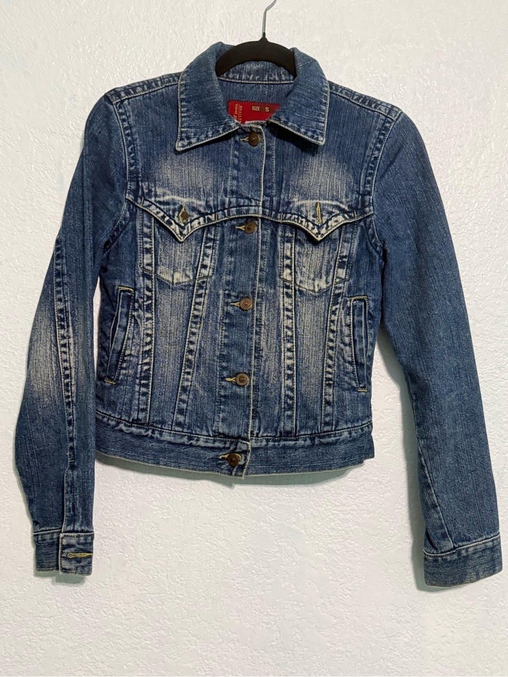 Tayssir Jeans Denim Jacket Women’s Size S Blue 100% Cotton Button Front Trucker - Picture 2 of 7